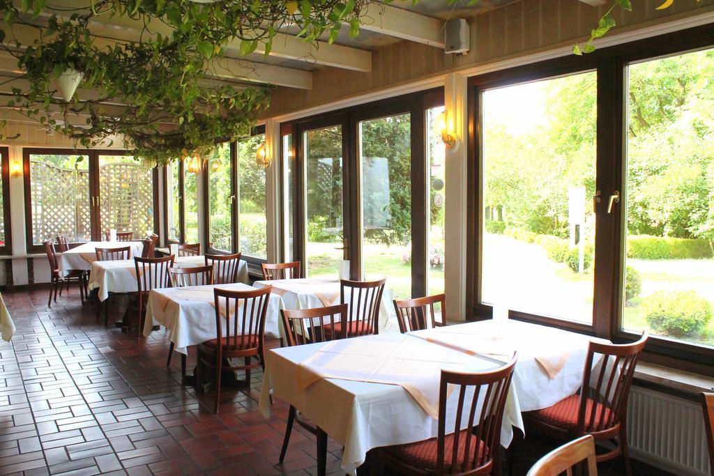Hotel Und Restaurant Eurohof Duisbourg Extérieur photo