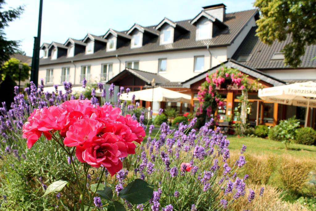 Hotel Und Restaurant Eurohof Duisbourg Extérieur photo