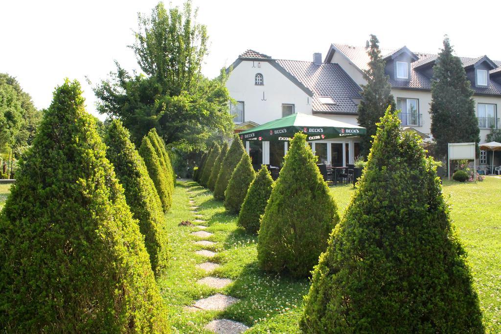 Hotel Und Restaurant Eurohof Duisbourg Extérieur photo